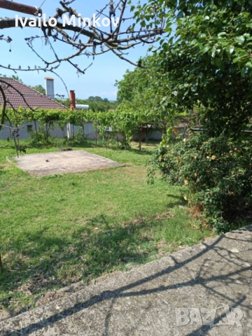 Къща под наем с двор, градина и постройки – с. Ковачица, 750 лв., снимка 7 - Къщи - 52019672