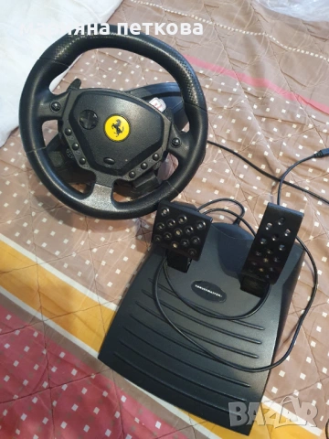 Геймърски волан  thrustmaster 