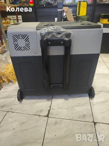 Хладилник фризер Vevor 50л с 1 зона, снимка 2 - Къмпинг мебели - 54037035