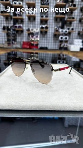 Prada Слънчеви Очила С UV Защита С Подарък🎁Калъф - Различни Цветове Код E1428, снимка 4 - Слънчеви и диоптрични очила - 54028485