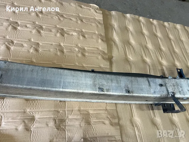 Гредата на предната броня за Mercedes C-class W203 (седан и комби), снимка 8 - Части - 56057041