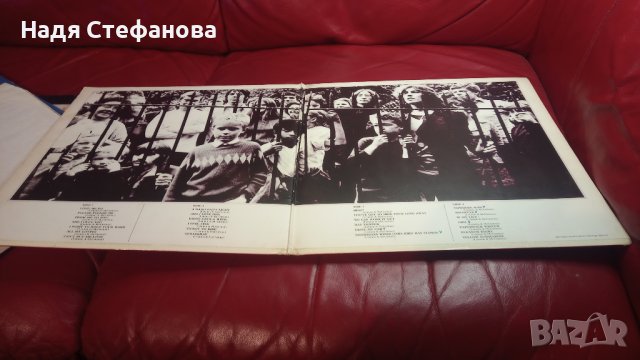 Двоен албум на Битълс THE BEATLES on red vinyl 1962/1966, снимка 4 - Грамофонни плочи - 44181929