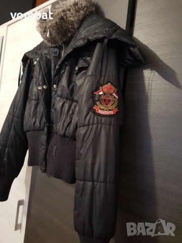 Късо дамско яке с яка, снимка 5 - Якета - 38555920