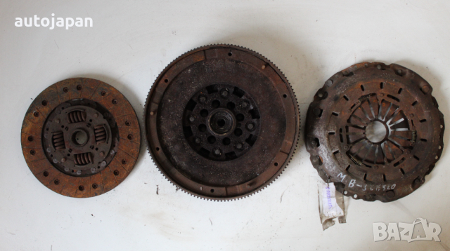 Комплект съединител, маховик, феродов и притискателен диск Мерцедес-бенц слк320 01г-04г Mercedes-ben, снимка 2 - Части - 44639205