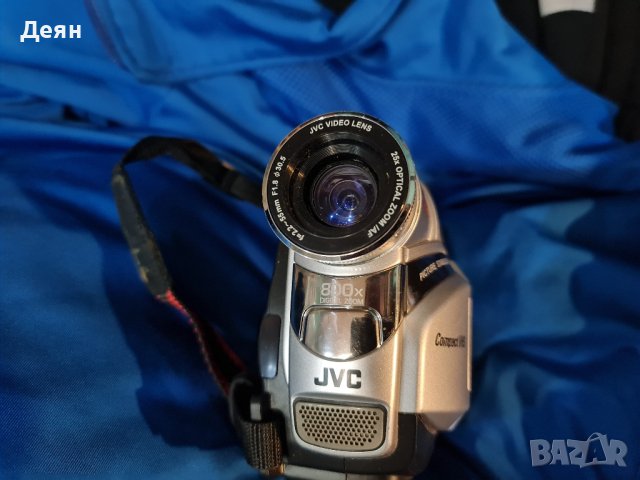 JVC gr fxm41e VHS камера, снимка 4 - Камери - 42525543