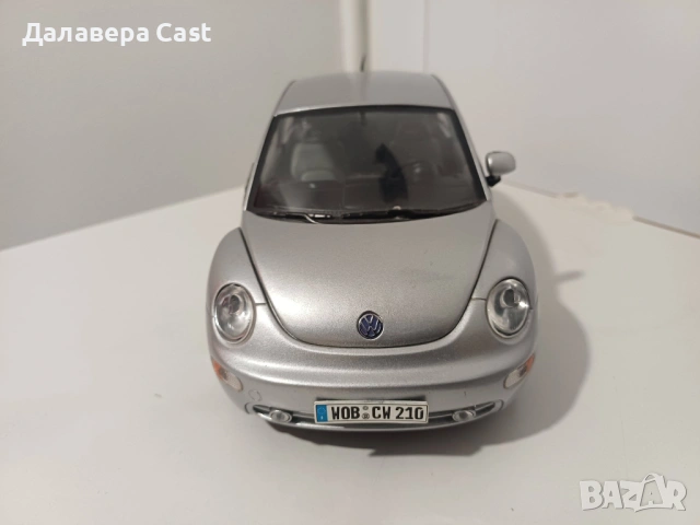 1/18 Volkswagen New Beetle Solido , снимка 4 - Колекции - 54198052