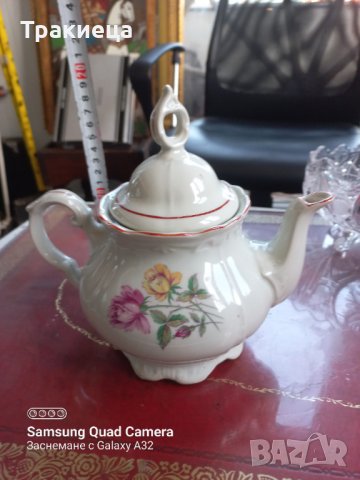 Български порцеланов чайник , снимка 6 - Антикварни и старинни предмети - 38144749