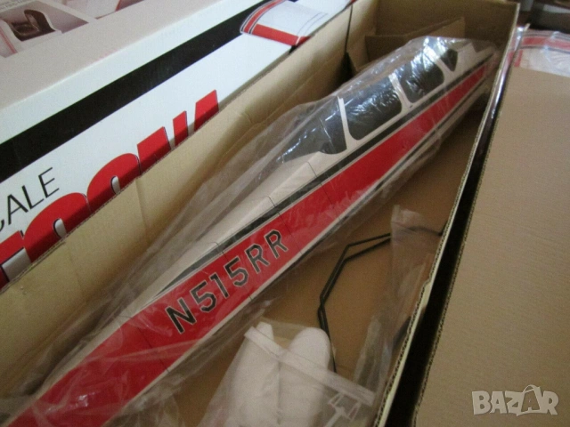 RC Cessna Hangar 9 62" 157 см. - с комплект двигател - ВСИЧКО Е ЧИСТО НОВО !, снимка 4 - Други спортове - 53022123