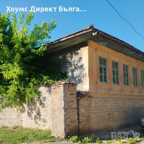 Прекрасна автентична къща, след частичен ремонт в село Церова Кория. 
