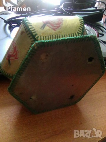 Стара шестоъгълна кутия за бижута със снимка на Емил Димитров, снимка 7 - Антикварни и старинни предмети - 36620400
