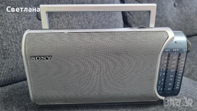 Sony icf-704s