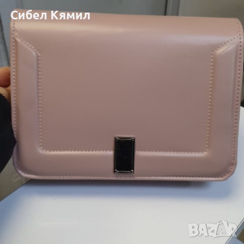 Модерна и стилна дамска чанта в нежни лачени цветове