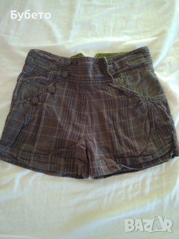 Интересни къси панталони