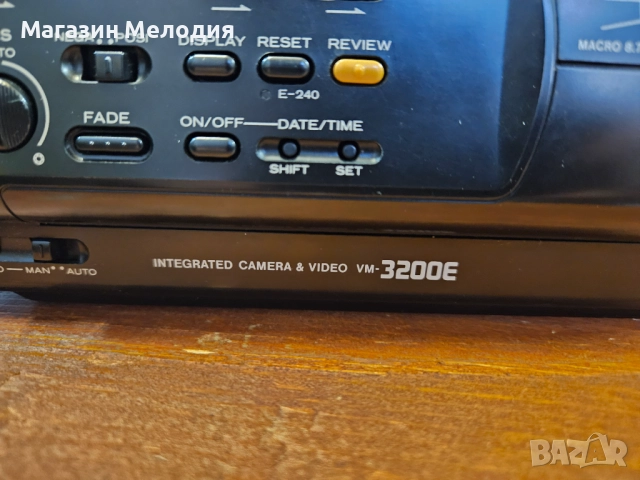 Видеокамера Hitachi VM-3200E Много добър външен вид, пълен комплект. Не е тествана , защото батерият, снимка 8 - Камери - 52494451