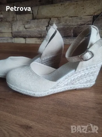 Прекрасни пролетно-летни платформи, снимка 6 - Дамски ежедневни обувки - 49760550