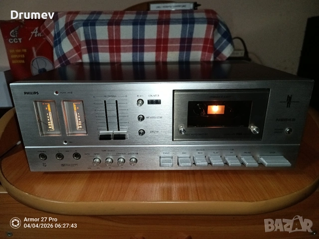 Продавам дек PHILIPS N2542