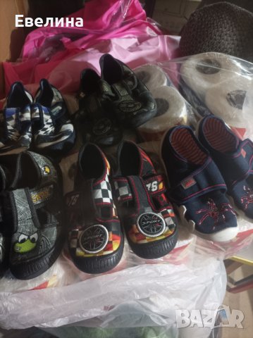 Пантофи , снимка 5 - Детски пантофи - 38100438