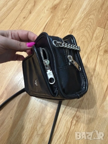 Calvin Klein оригинална дамска чанта, снимка 8 - Чанти - 54220207