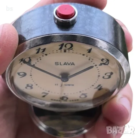Ретро механичен будилник Slava /обслужен/, снимка 4 - Антикварни и старинни предмети - 49595684