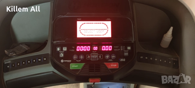 ПРОФЕСИОНАЛНА БЯГАЩА ПЪТЕКА Horizon Treadmill T202, снимка 2 - Фитнес уреди - 51797040