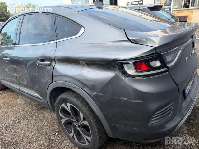 Renault Arkana Рено Аркана, снимка 9 - Автомобили и джипове - 53962014