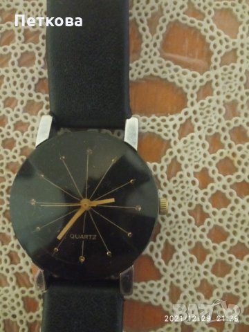 Неработещ дамски часовник, снимка 1