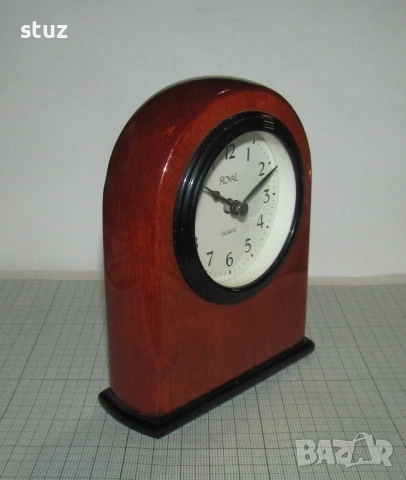 Настолен часовник, масивно дърво, лак, стъкло, снимка 3 - Антикварни и старинни предмети - 54154302