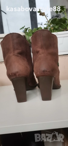 Елегантни боти El Naturalista 37.5н., снимка 8 - Дамски боти - 51982570