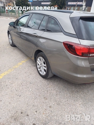 Продава се опел Астра перфектен, снимка 4 - Автомобили и джипове - 54127197