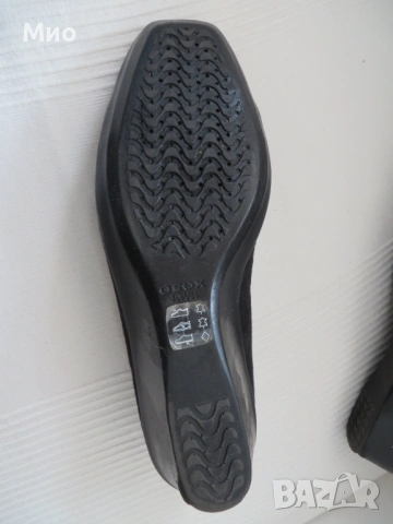 Лачени обувки Geox, естествена кожа, номер 39 1/2, 26,5 см, снимка 5 - Дамски ежедневни обувки - 53927307