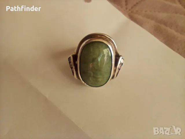 Уникален сребърен пръстен с нефрит , снимка 4 - Пръстени - 44656622