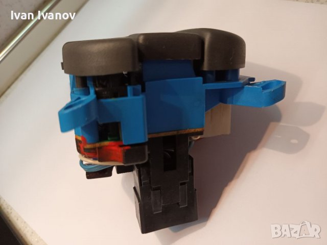 Бутони, копчета, за Lancia Y 95-03г. за централната конзола 735275135, снимка 5 - Части - 39408494