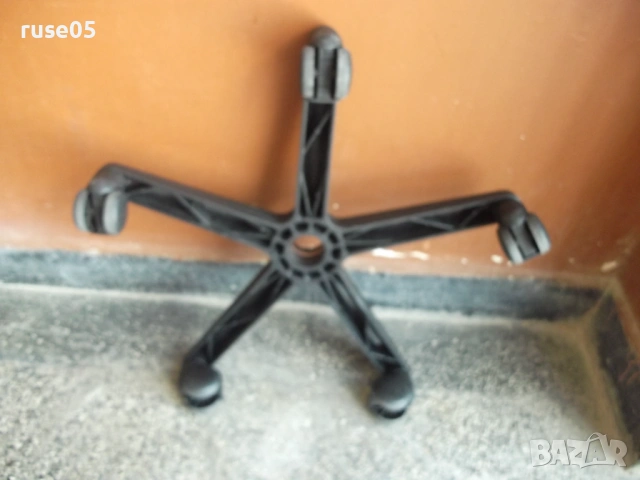 Кръстачка с колелца за офис стол, снимка 3 - Столове - 54092414