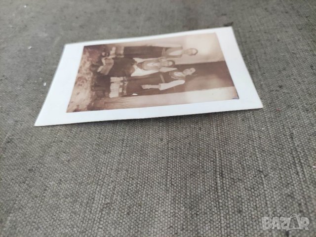 Продавам стари снимки : жени с носии, снимка 5 - Други ценни предмети - 37841623