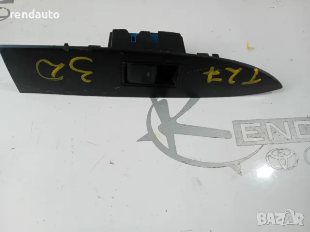 74272-05090 74271-05090 Леви и десни бутони стъкла Toyota Avensis Station Wagon T27 Face 2012-2015