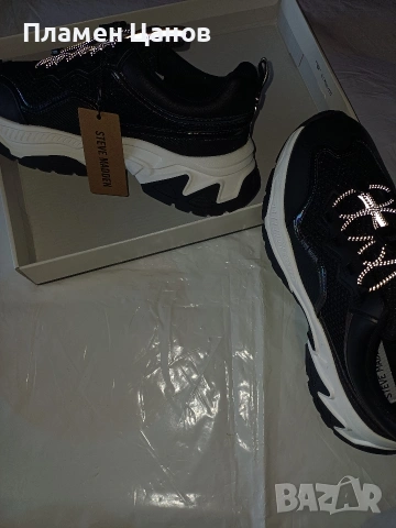 дамски маратонки steve madden , снимка 2 - Маратонки - 54155678