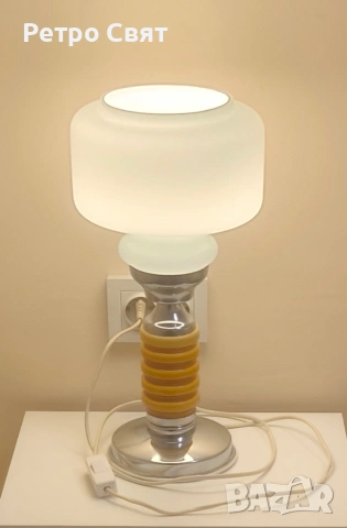 Ретро настолна/нощна лампа , снимка 2 - Антикварни и старинни предмети - 54022153
