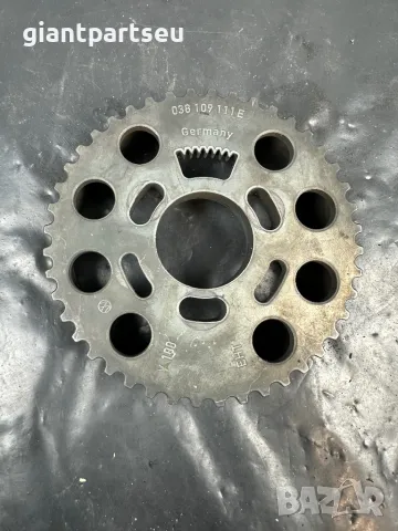 Зъбно колело за VW golf 5 Passat B6 038109111E, снимка 2 - Части - 48713037