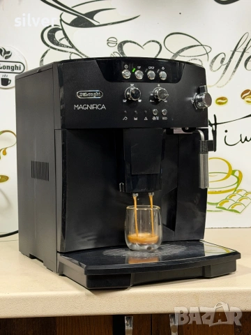 Кафемашина кафе автомат delonghi magnifica с гаранция, снимка 3 - Кафемашини - 54228581