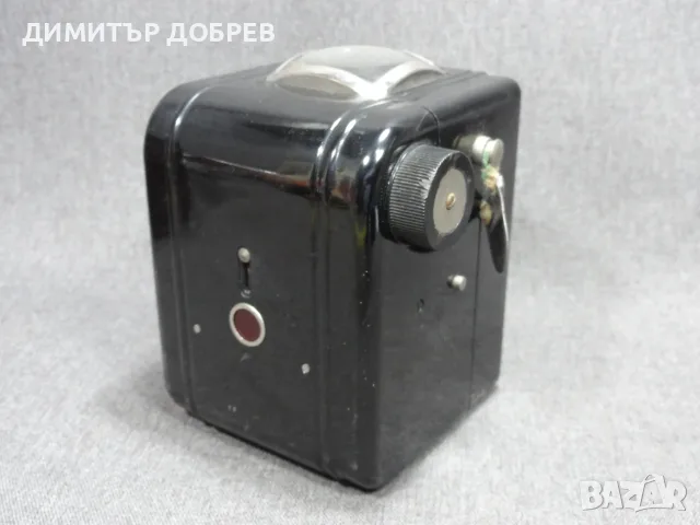 СТАР РЕТРО ФОТОАПАРАТ ISING PUCKY BAKELITE BOX CAMERA GERMANY, снимка 6 - Антикварни и старинни предмети - 55717879