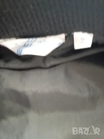 Оригинален елек Adidas XS, снимка 4 - Елеци - 55749642