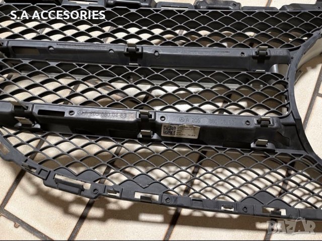 Оригинална предна решетка за Mercedes W205, снимка 5 - Аксесоари и консумативи - 38552381