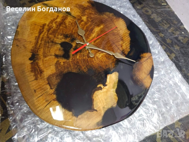 Часовник изработен от епоксидна смола и дърво , снимка 5 - Стенни часовници - 52951976