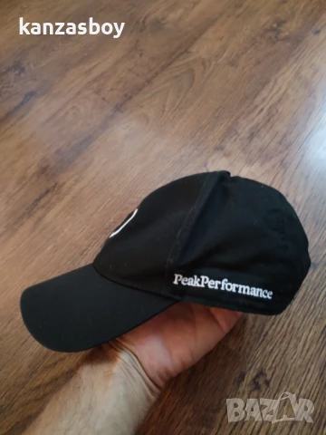peak performance retro cap - страхотна шапка , снимка 5 - Шапки - 51203565