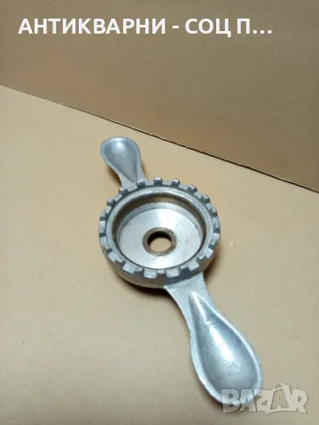 Соц Стара Затварачка За Буркани., снимка 3 - Антикварни и старинни предмети - 49715778