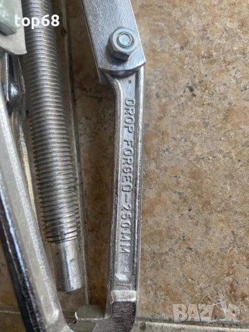 Скоба за лагери 250 мм , 10” трираменна, снимка 2 - Други инструменти - 51891933