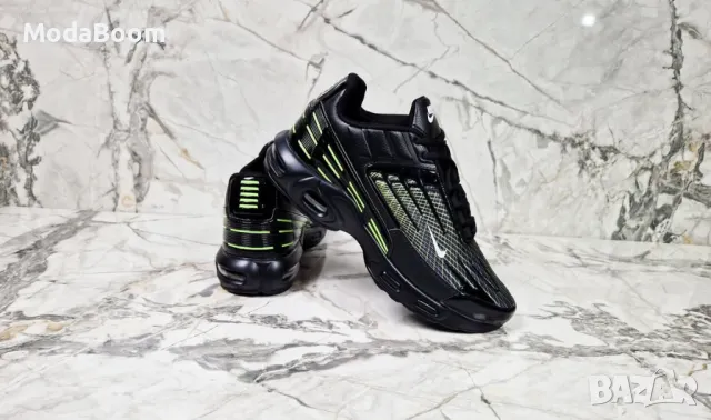 Nike дамски спортни маратонки , снимка 2 - Маратонки - 48935028