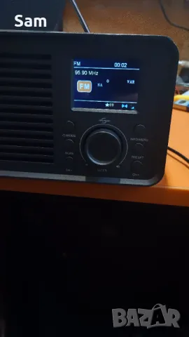 Радио  с Блутут 