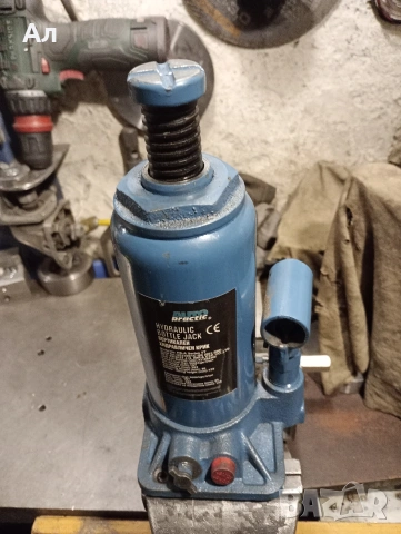 Хидравличен крик 5 т..