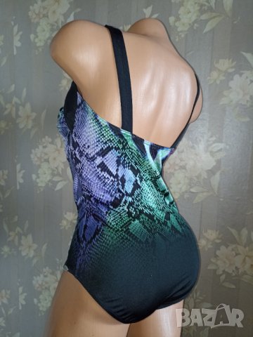 Sunflaer L- Цял оригинален качествен бански в змийски принт , снимка 2 - Бански костюми - 37567690